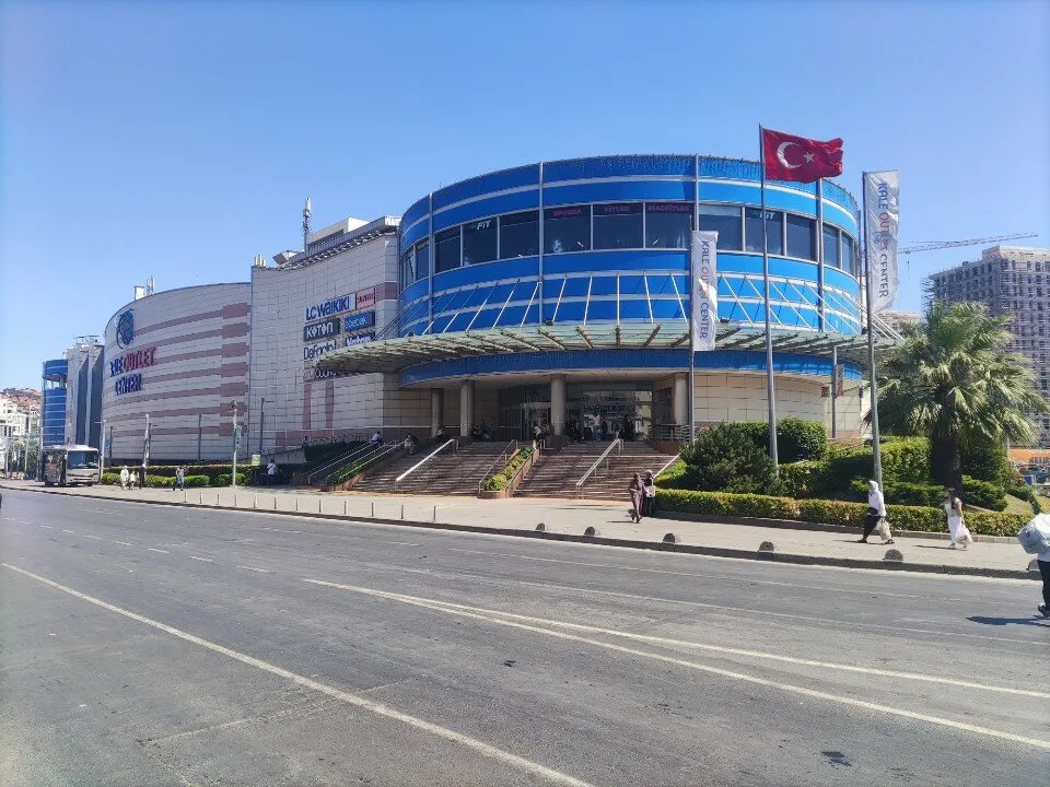 Güngören’de Konforlu Yaşamın Sırrı: Mitsubishi Klima ile Sessiz ve Etkili Serinlik